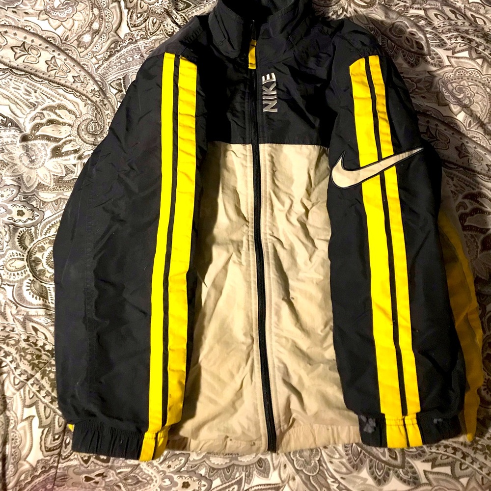 Nike Reversible boys boys jacket/coat. In great condition!